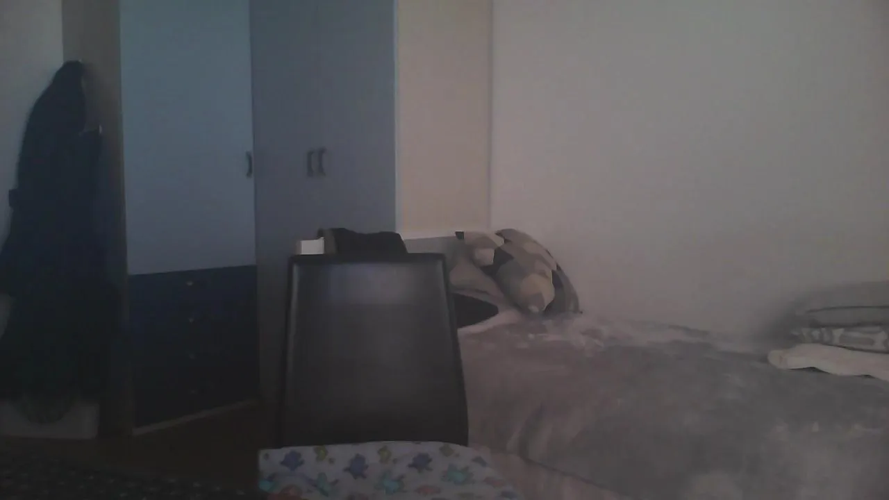 Offline TriesteSingle on Cam4