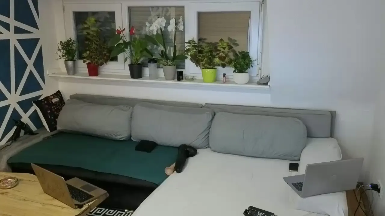 Offline twunkie on Cam4