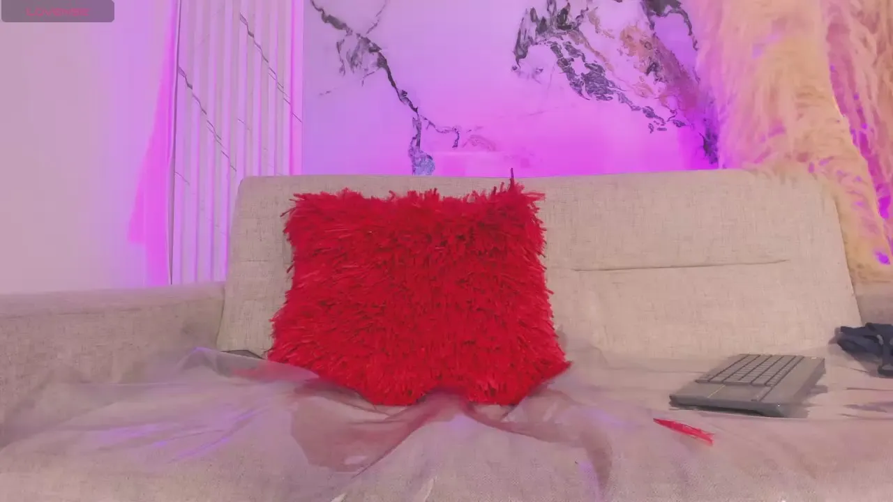 Offline TyagoRoberts on Cam4