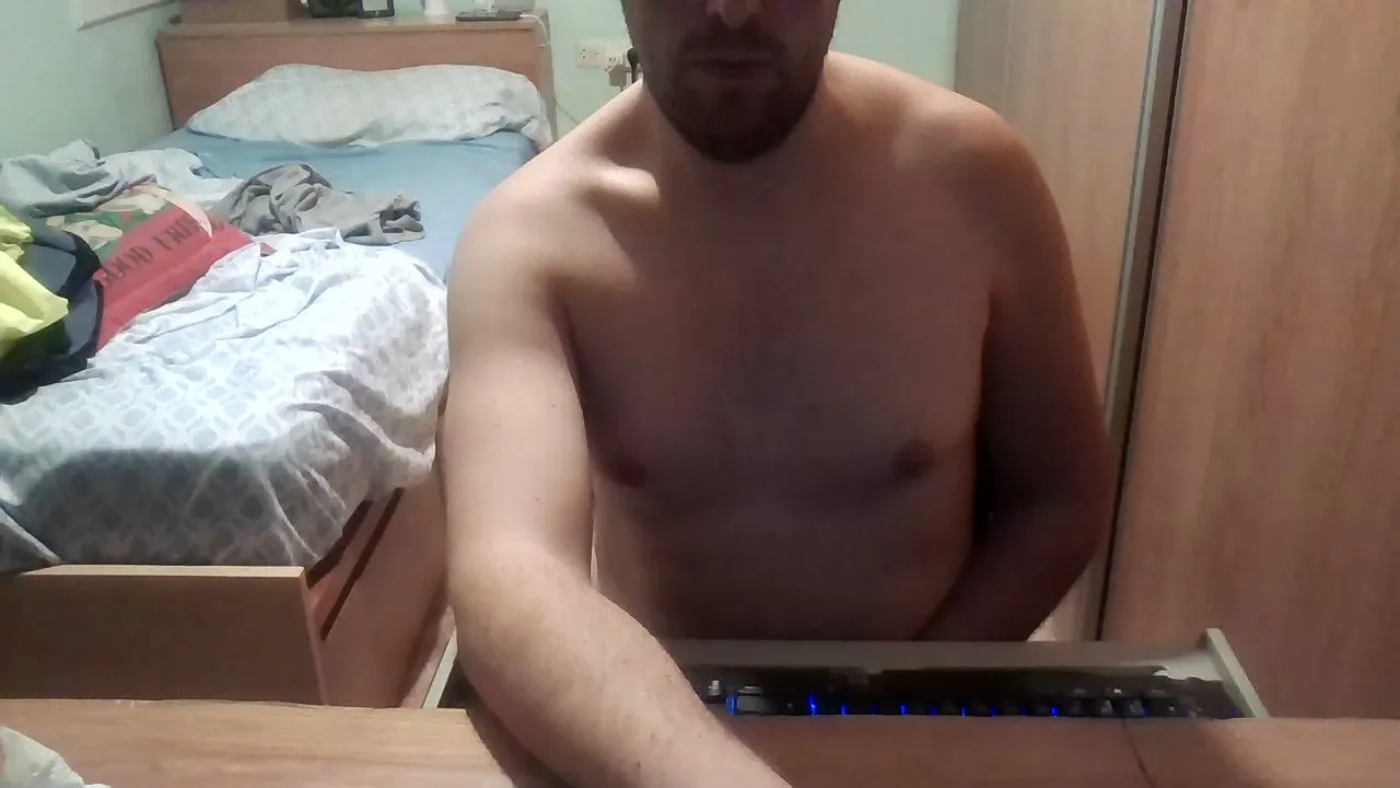 Offline ultrasonico5 on Cam4