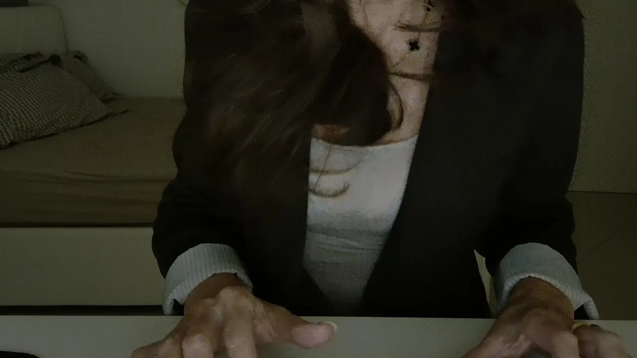 Offline una_passione on Cam4