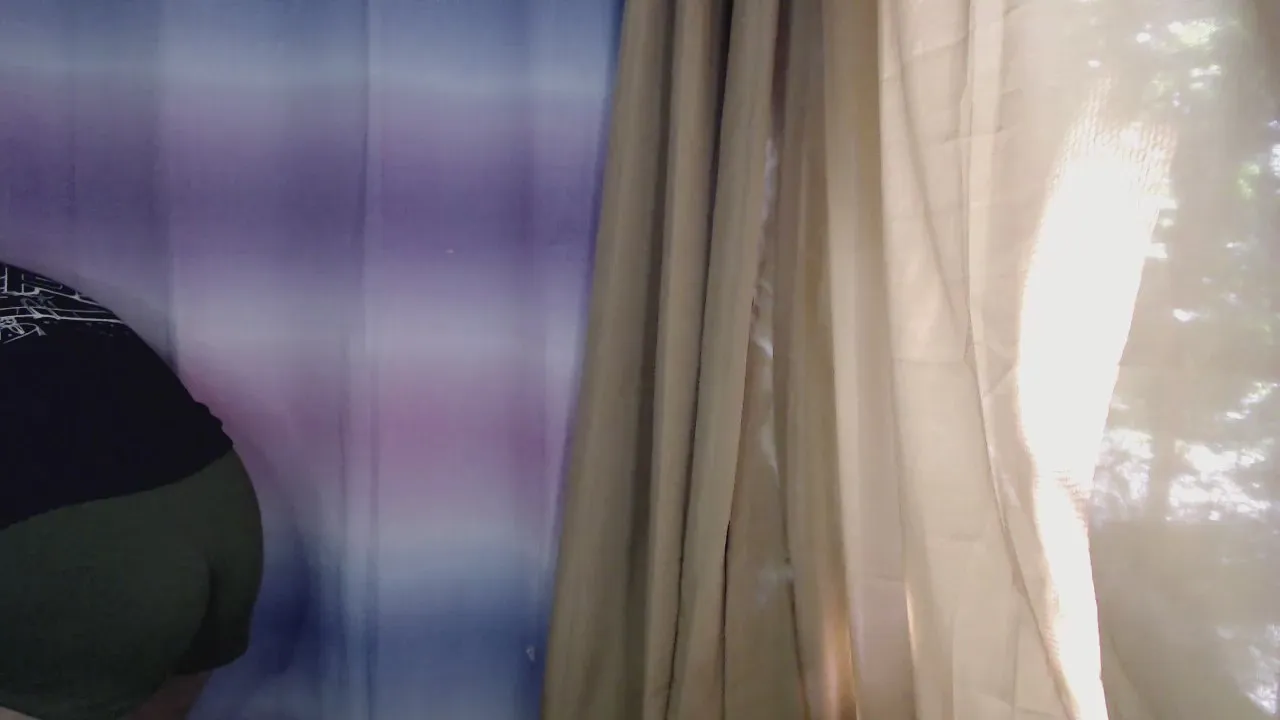 Offline Urfantacyjean on Cam4