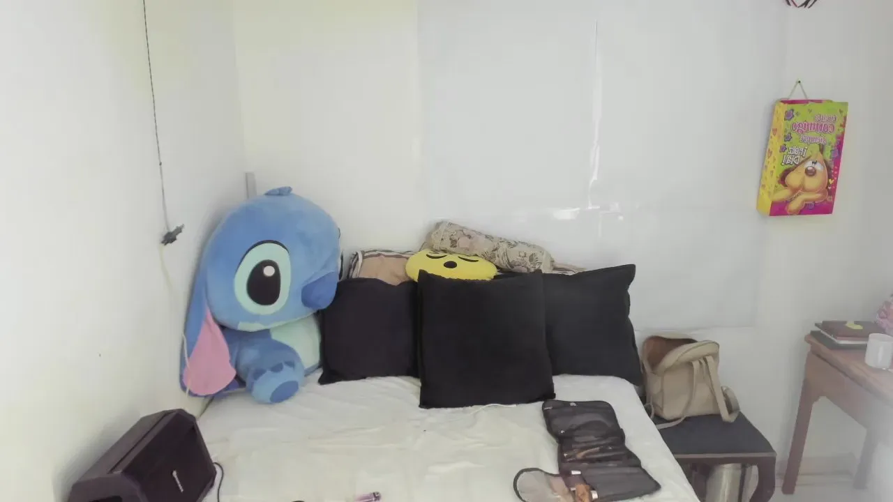 Freechat valentina498 on Cam4