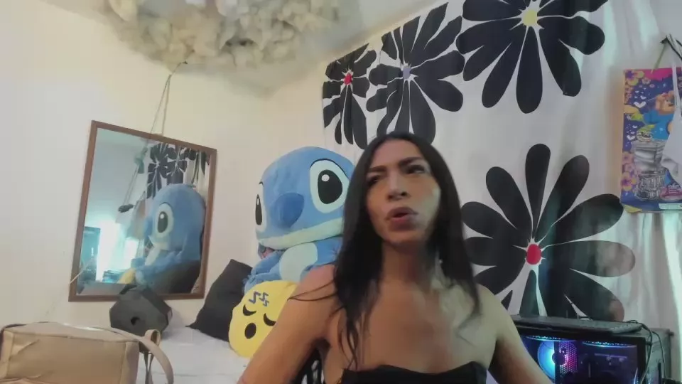 Freechat valentina498 on Cam4