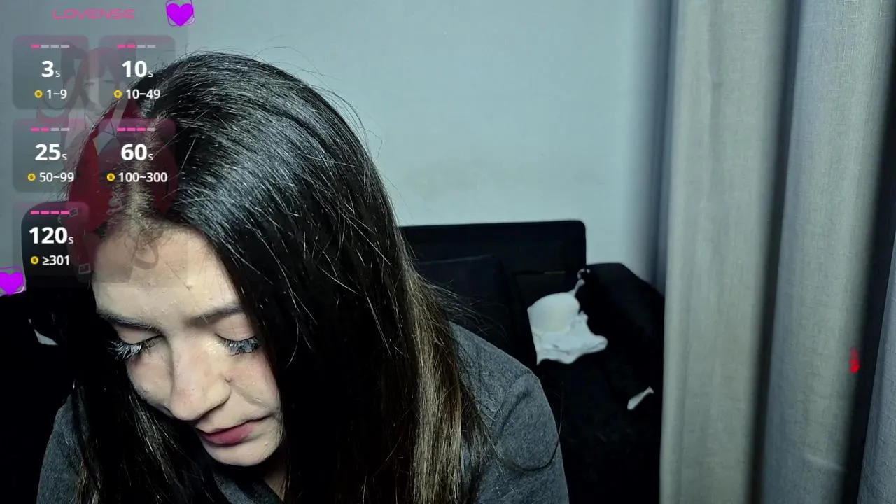 Offline Valentinauwu on Cam4