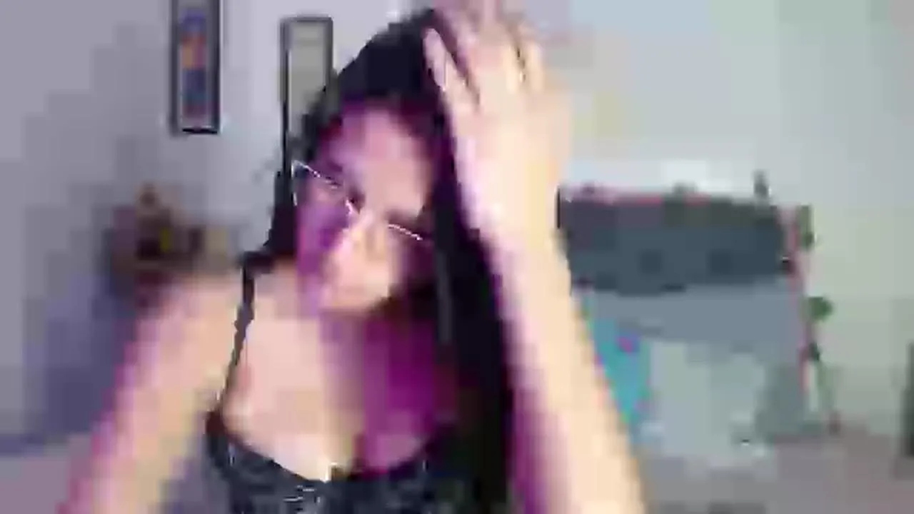 Offline valentiny_villa on Cam4