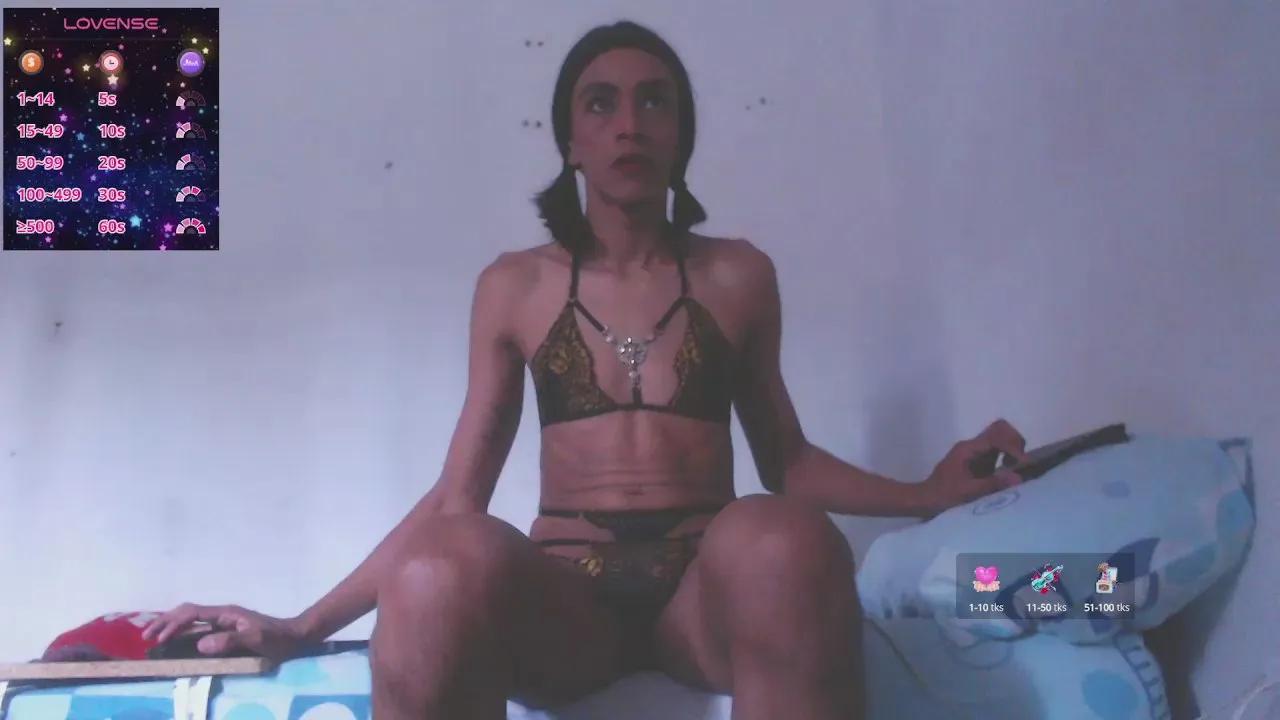 Offline valeria_hot22 on Cam4