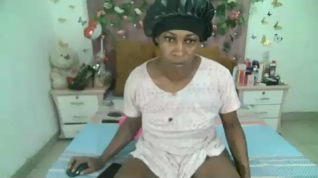 Freechat ValeriaTsxx on Cam4