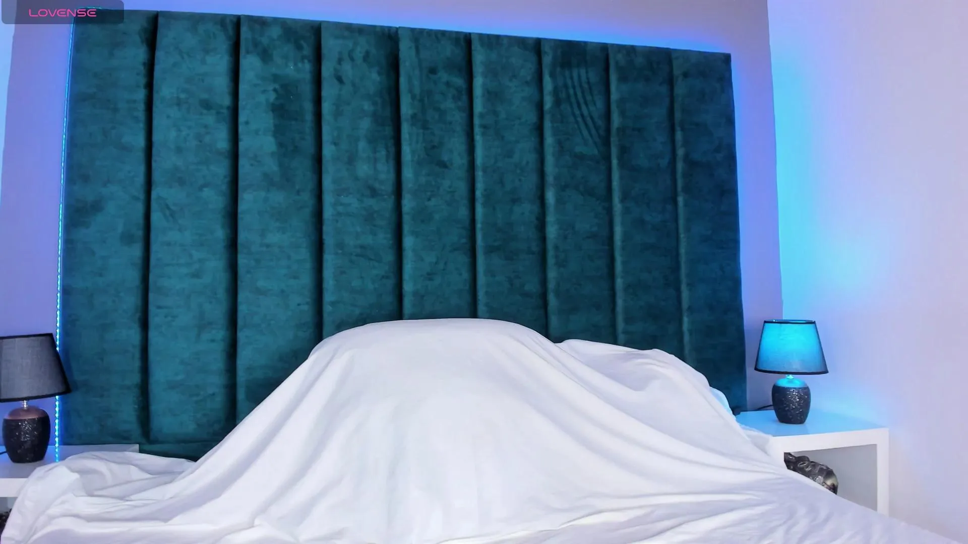 Freechat Valeska_Zuev on Cam4