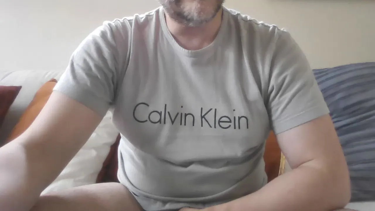 Offline vamosallio2 on Cam4