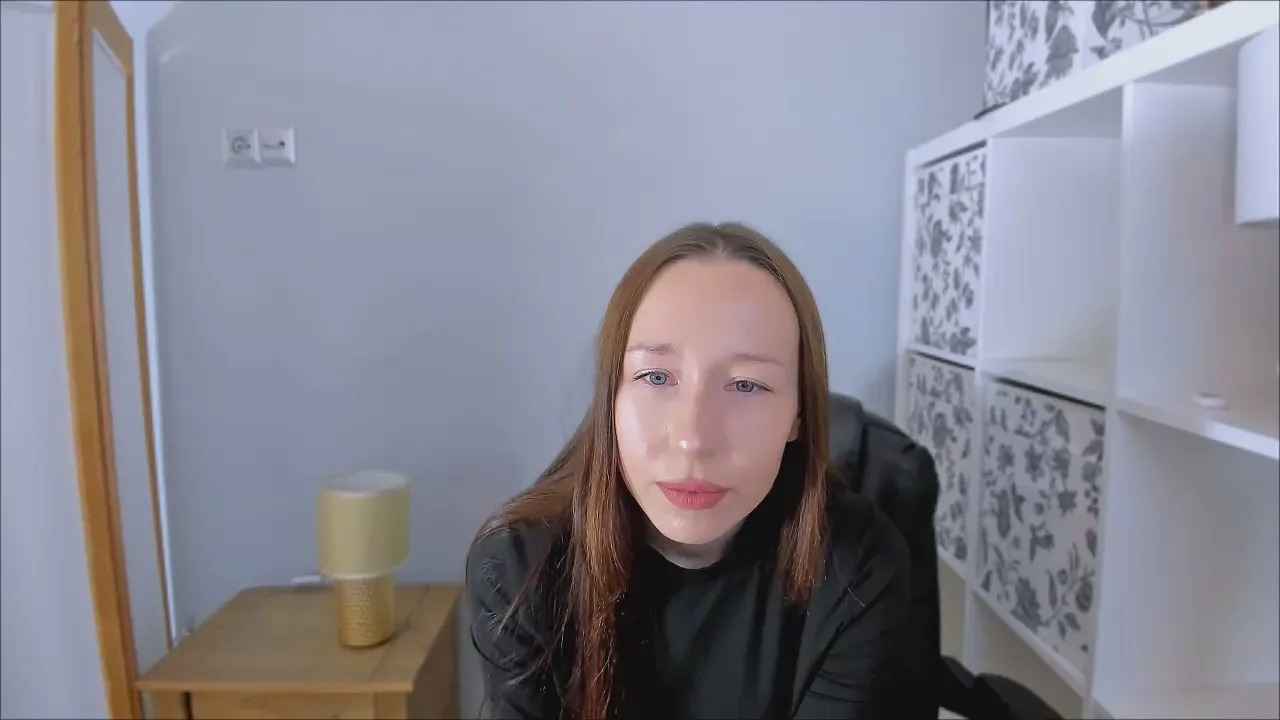 Offline VanessaFlirt on Cam4