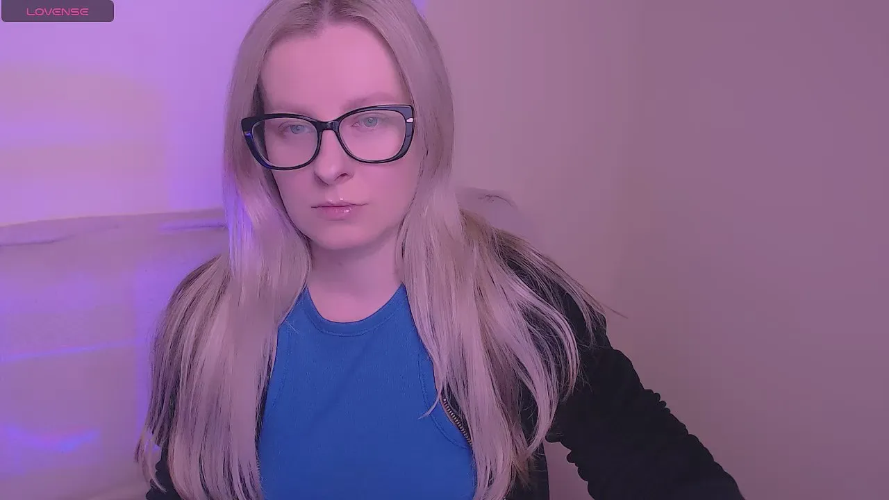 Offline VanillaX_ on Cam4