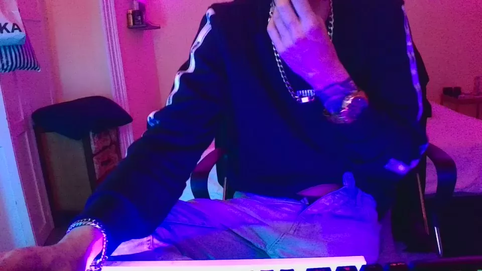 Offline VanityMan on Cam4