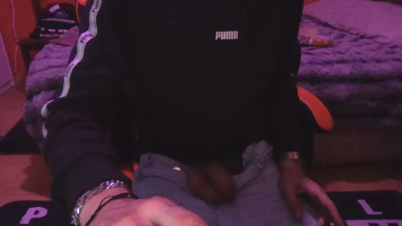 Offline VanityMan on Cam4