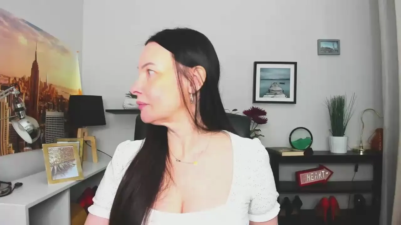 Offline velvet_jasmine on Cam4