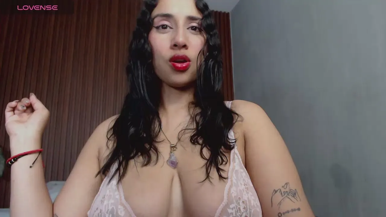 Offline venuz_lee on Cam4