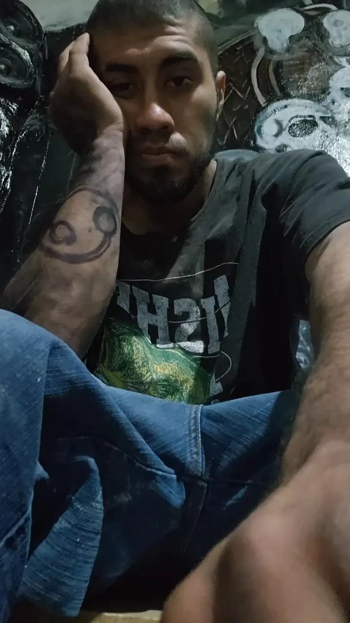 Offline verga292 on Cam4