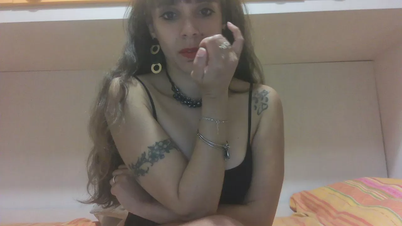 Offline Vevepeperina91 on Cam4