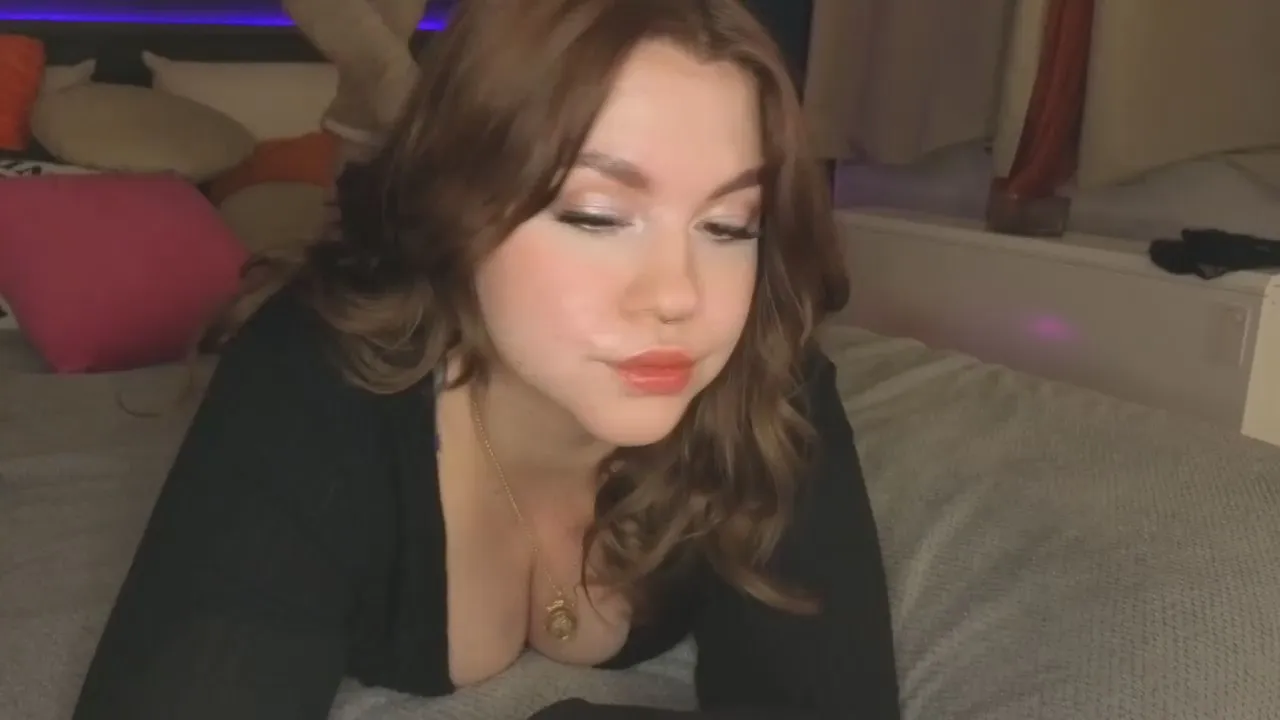 Offline VictoriaLaFleur on Cam4