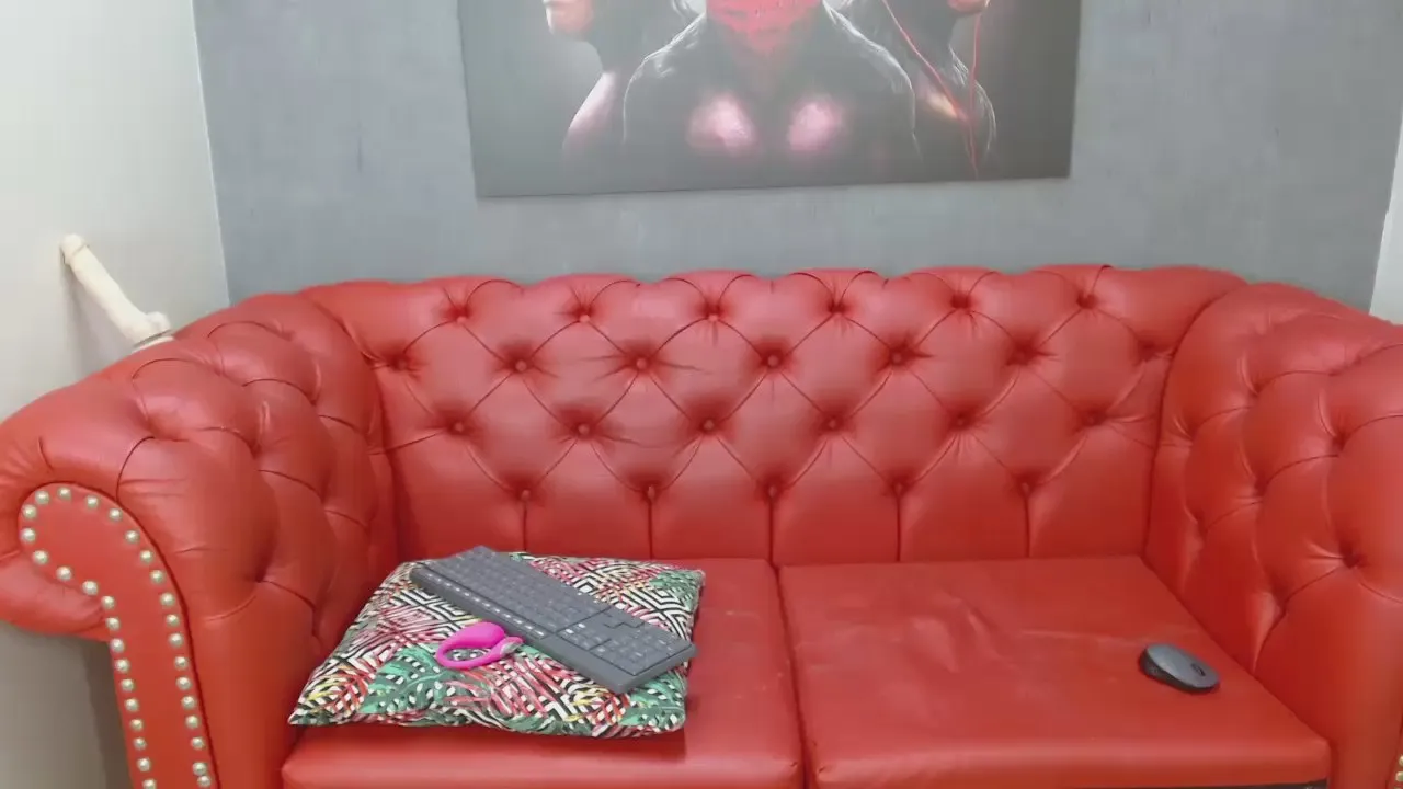 Offline VioletSalvatore on Cam4