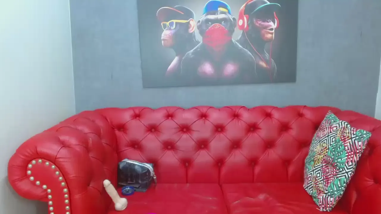 Offline VioletSalvatore on Cam4