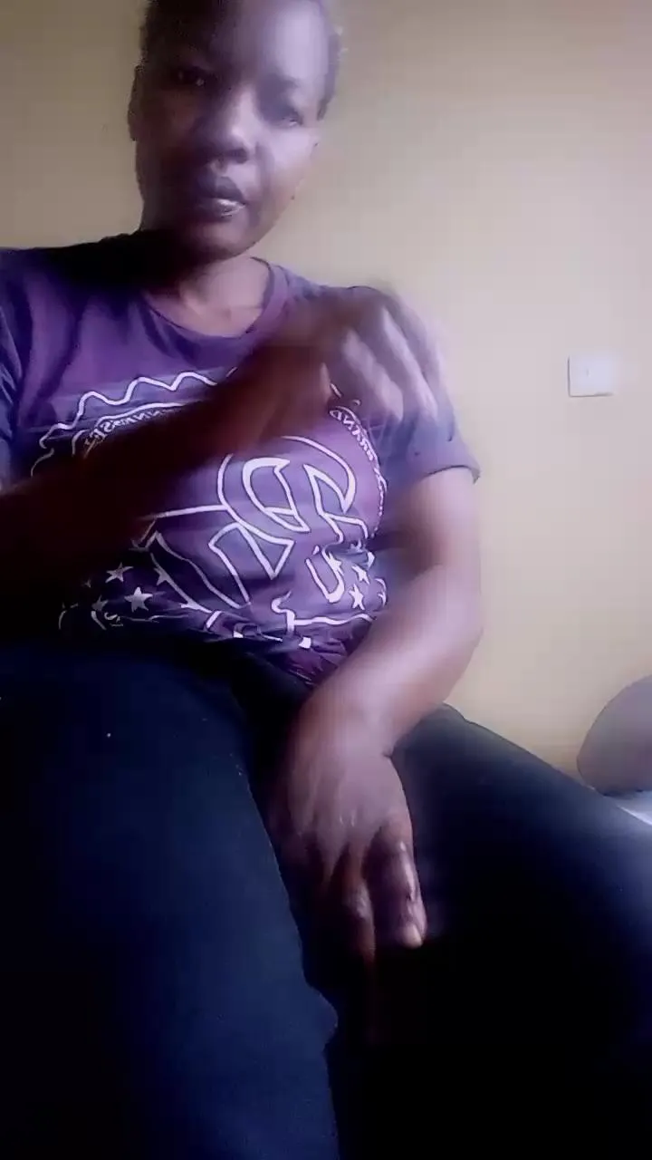 Offline virginpussy56 on Cam4