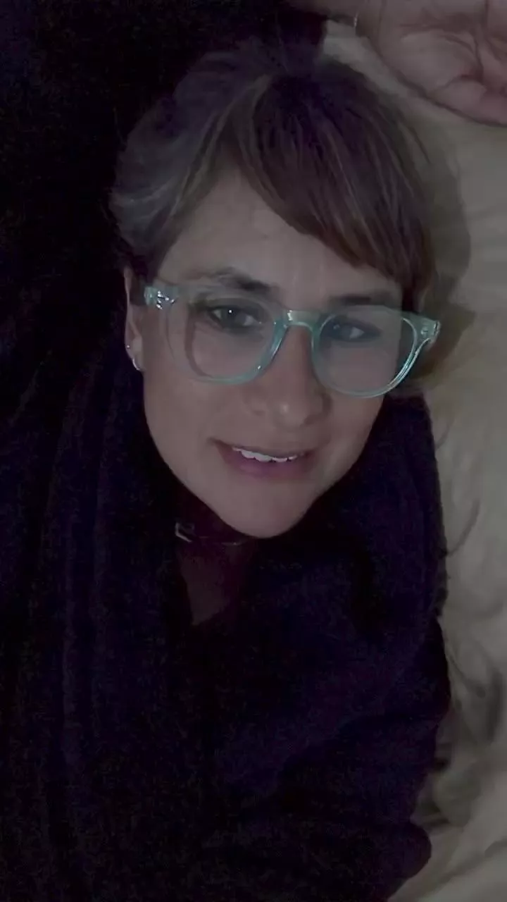 Offline Viviana48A on Cam4