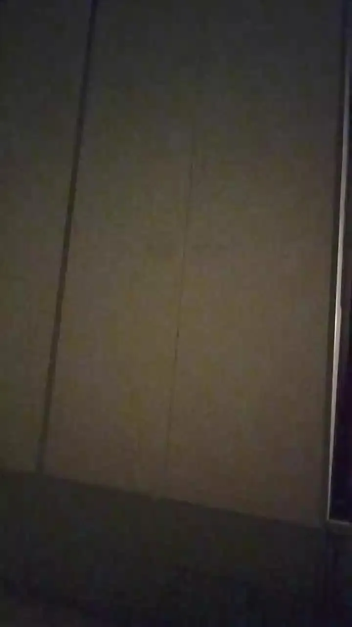 Offline vogliaporcellin on Cam4