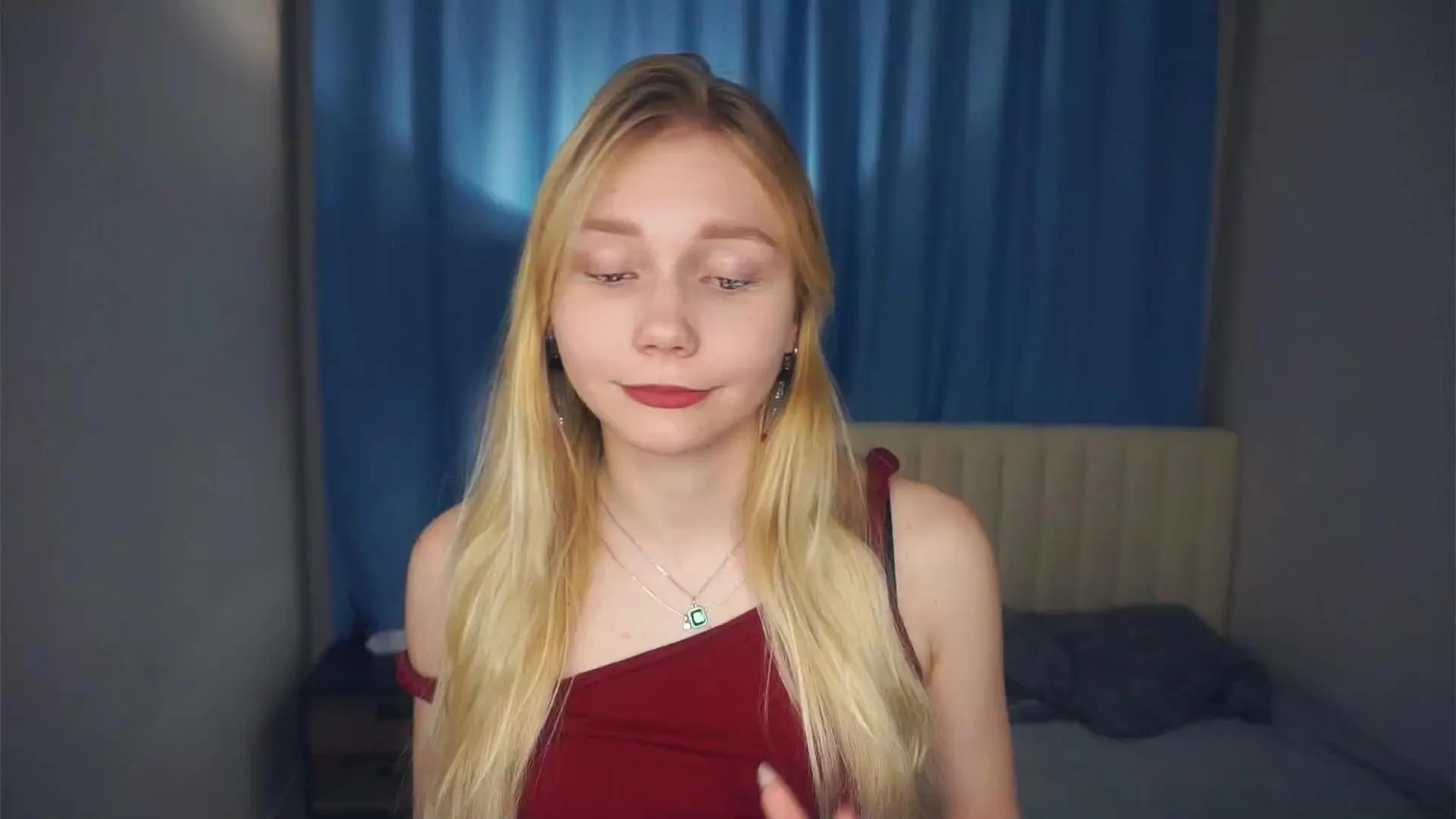 Offline WanettaYancy on Cam4