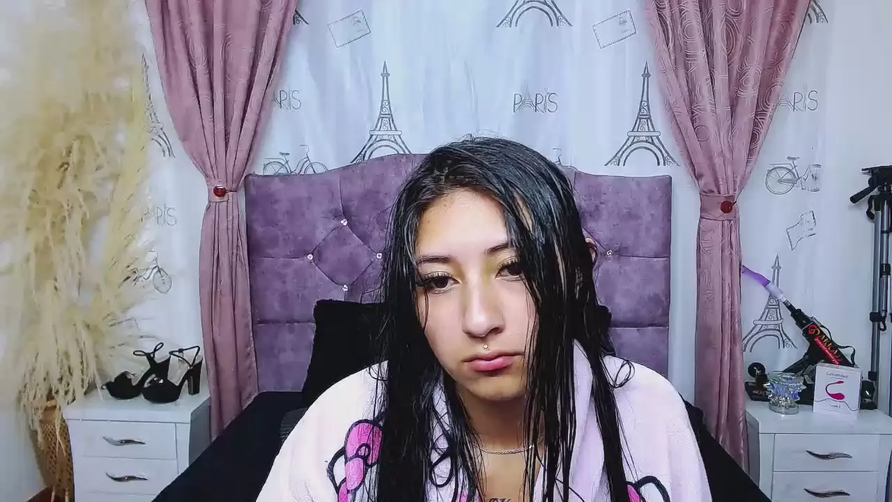 Offline Wendyalejandra on Cam4