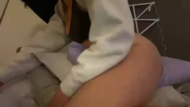 Offline wetkittyy on Cam4