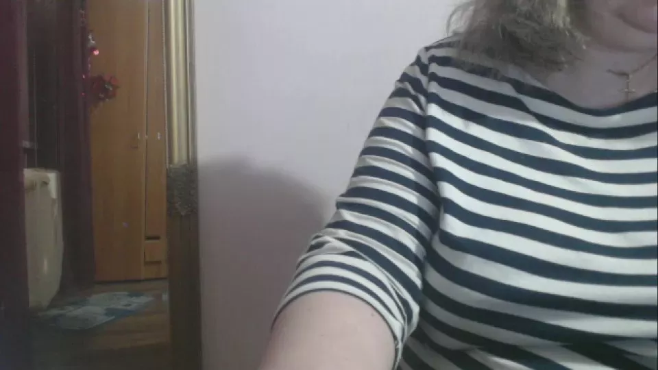 Offline WILDTONYA on Cam4