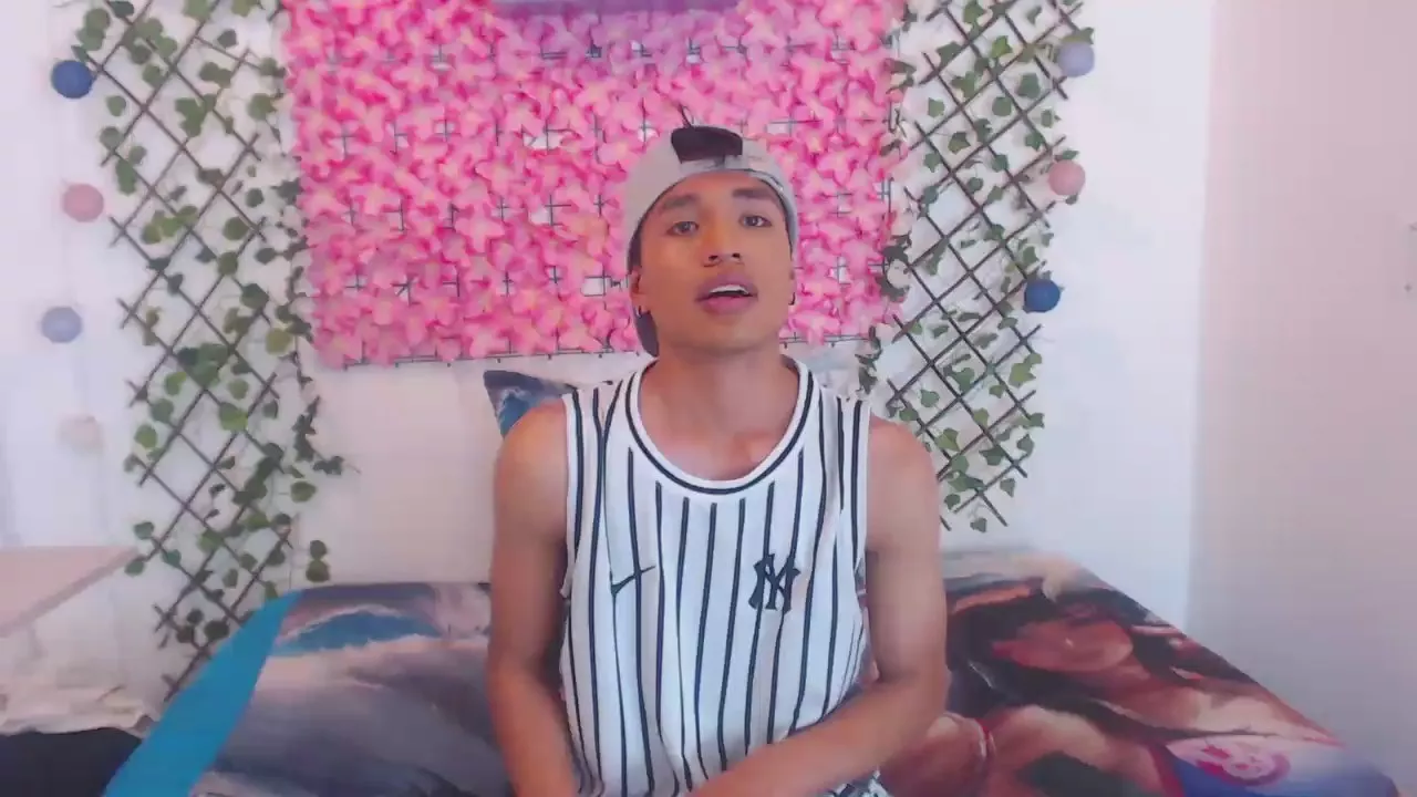 Offline williams_0 on Cam4