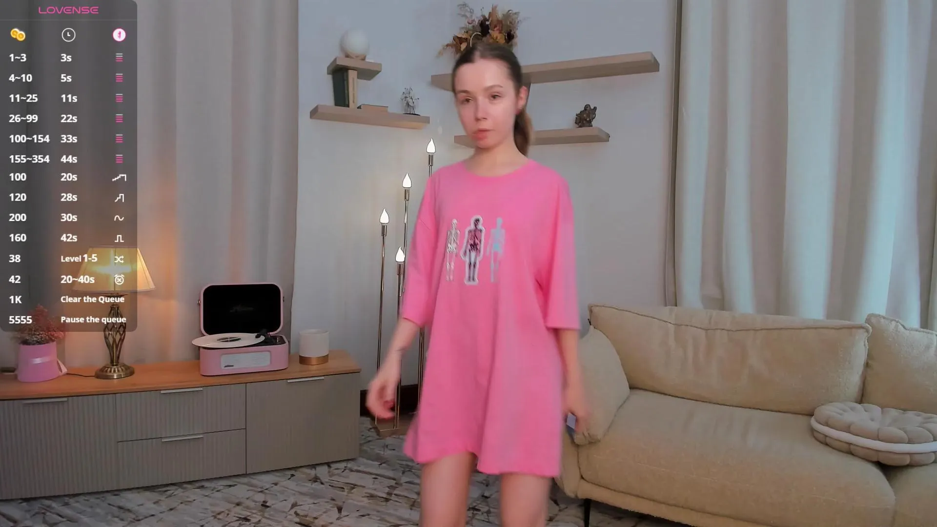 Offline Windy_Swallow on Cam4