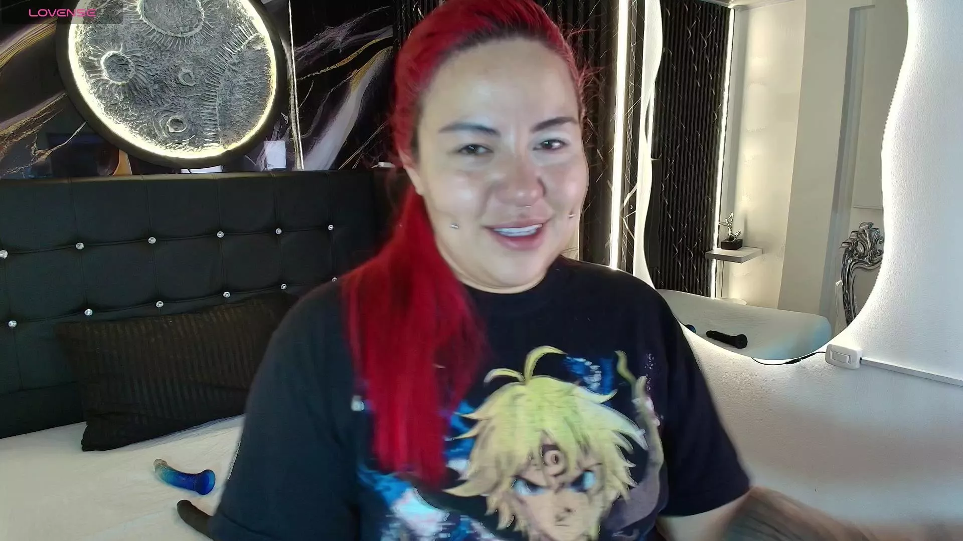 Offline Witch_Scarlet2 on Cam4