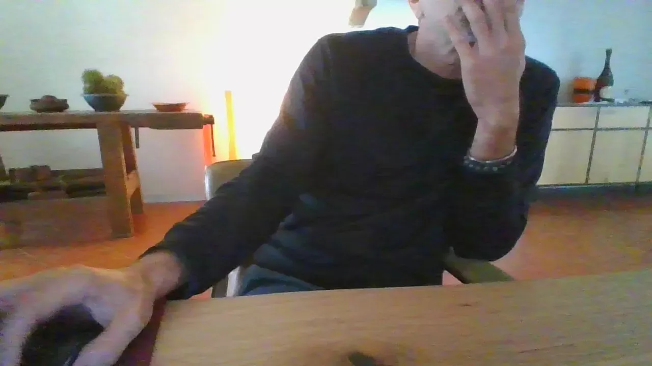 Offline xbellerofont on Cam4