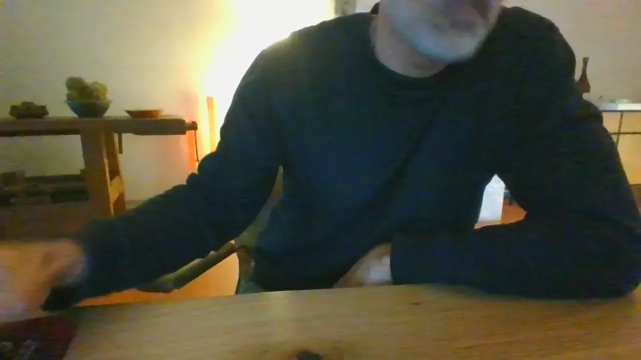 Offline xbellerofont on Cam4