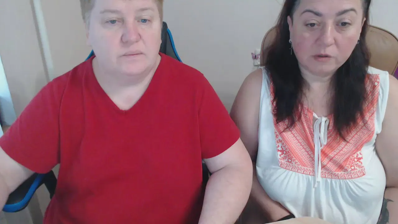 Offline XMollyJaneX on Cam4