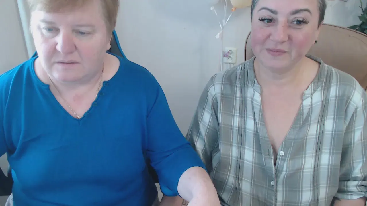 Offline XMollyJaneX on Cam4