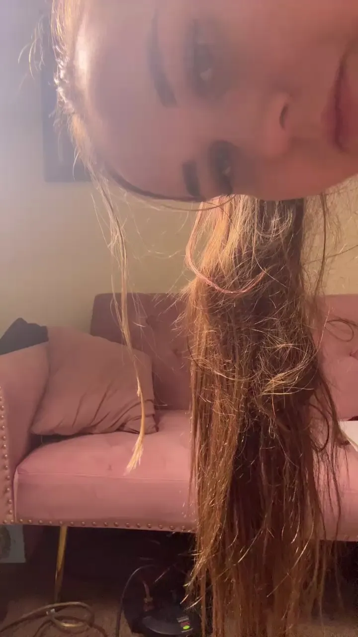 Offline Xplicitshaybaby on Cam4