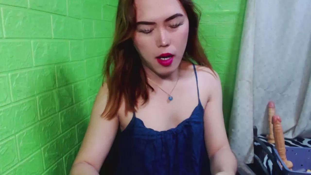 Offline xsheena_miranda on Cam4