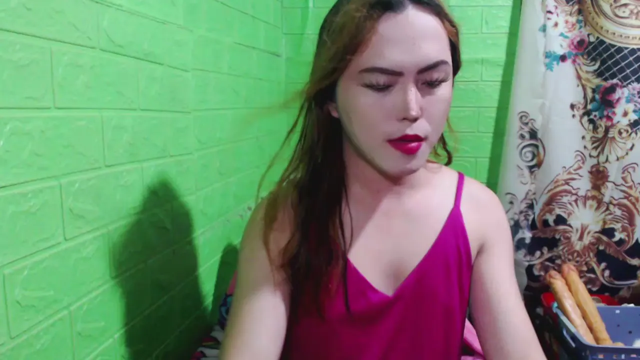 Offline xsheena_miranda on Cam4