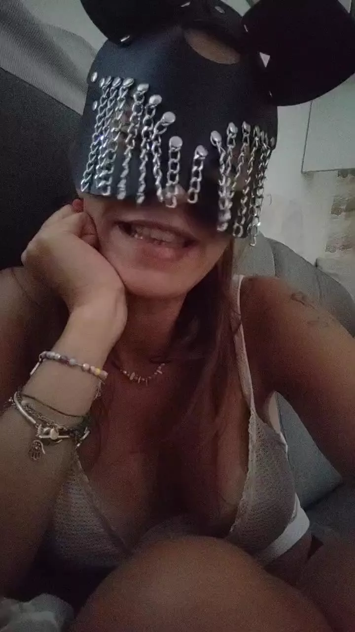 Offline XxSweet_CandyxX on Cam4