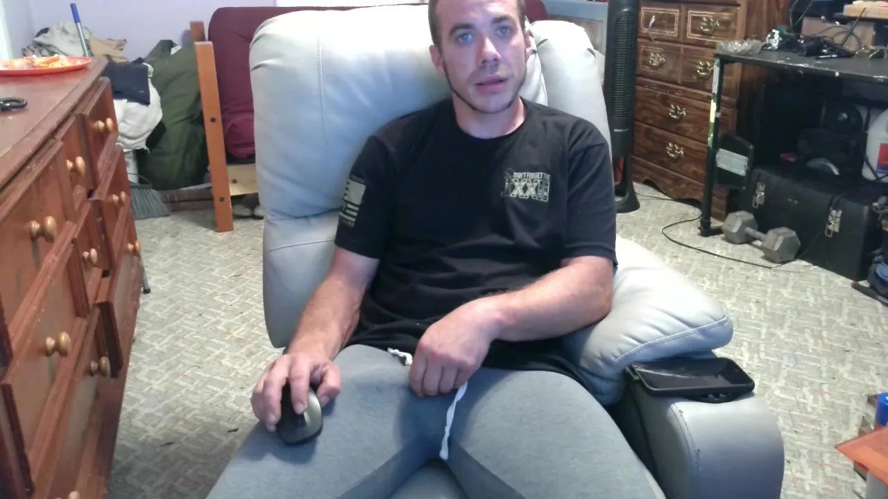 xxxScubaStevexx on Cam4 