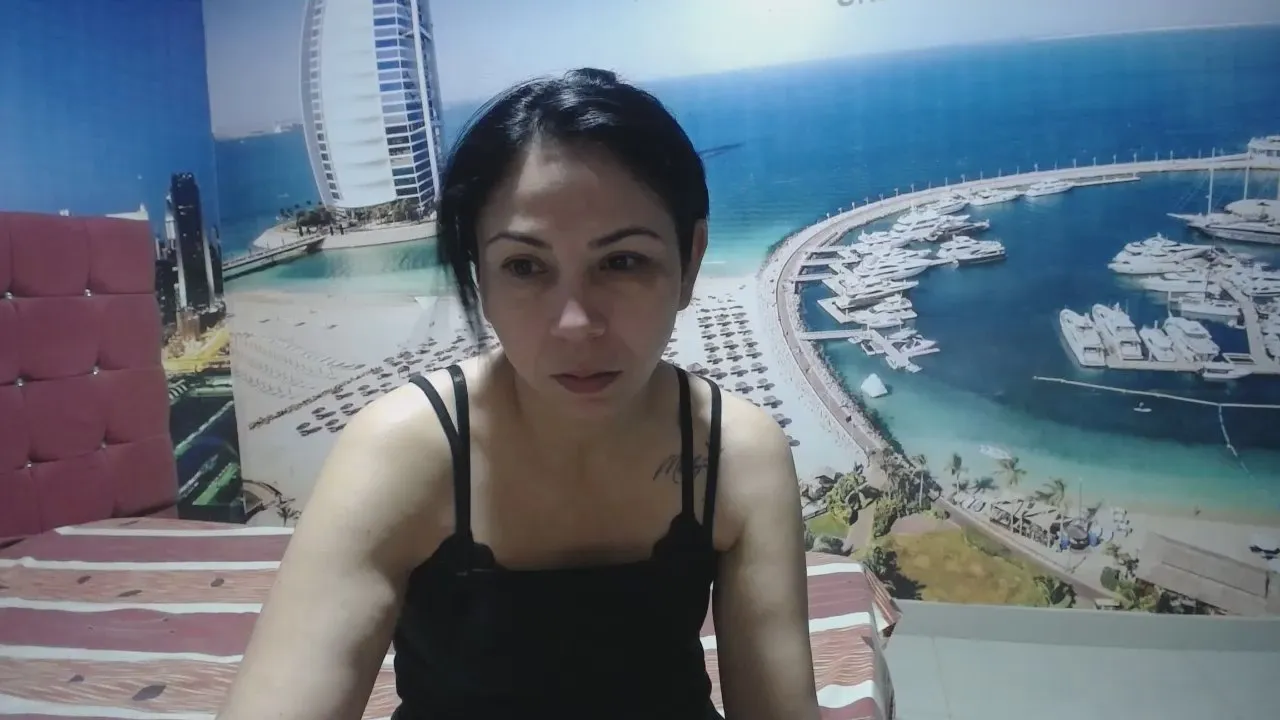 Freechat YOHACRIS on Cam4