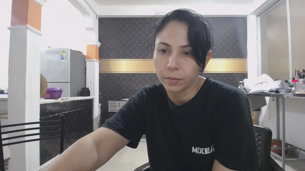 Freechat YOHACRIS on Cam4