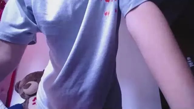 Offline Youlittlestar28 on Cam4