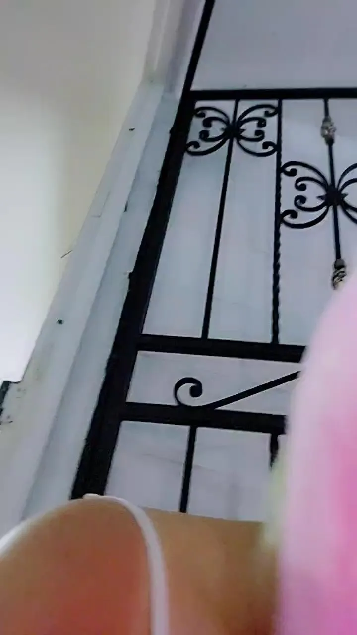 Offline Youlittlestar28 on Cam4