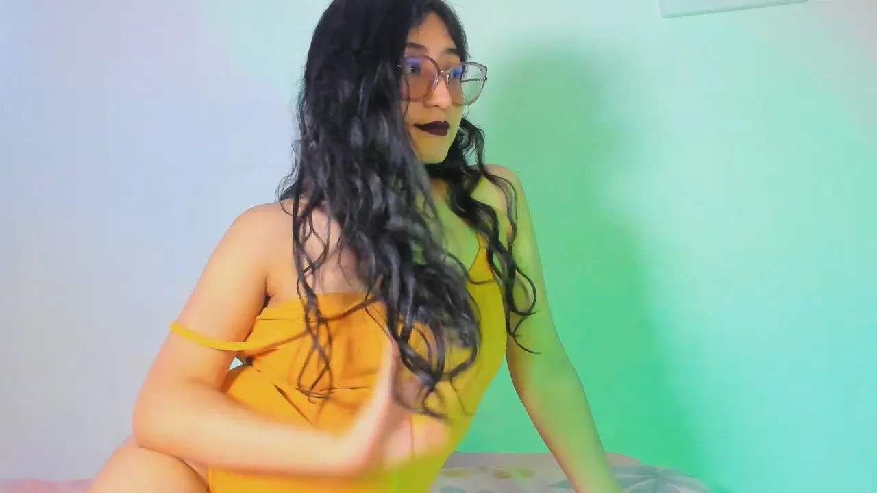 Offline yourgirl_asian on Cam4