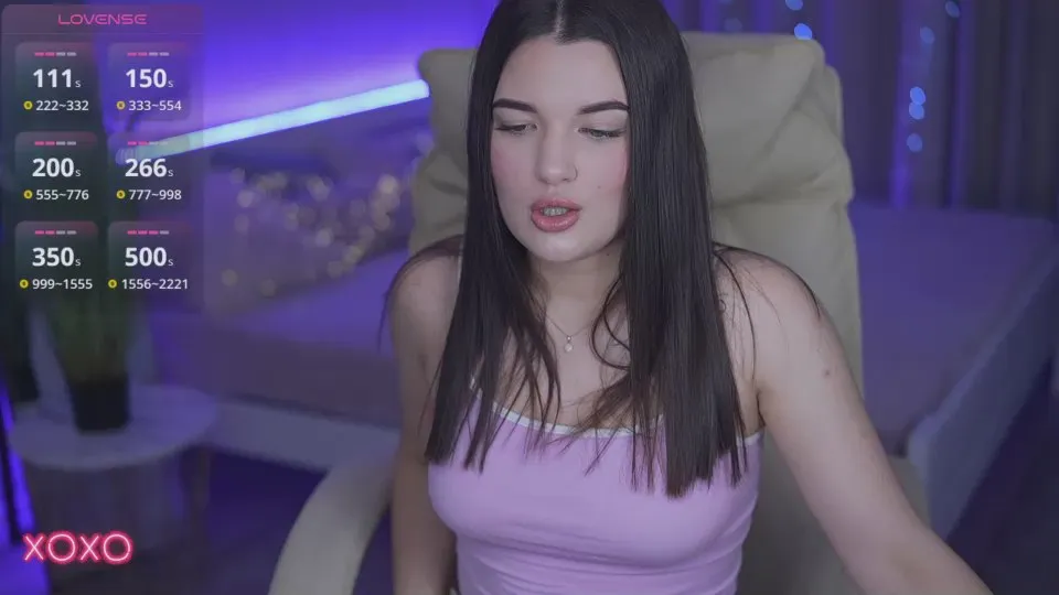 Offline YourLolaBunny on Cam4